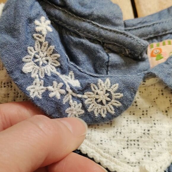 Gillians Closet dress 3 to 6 months cotton chambray embroidered spring summer - Picture 3 of 8